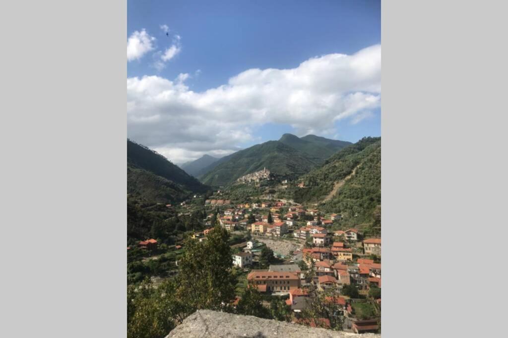U Sportegu Da E Monti A Giaia Badalucco